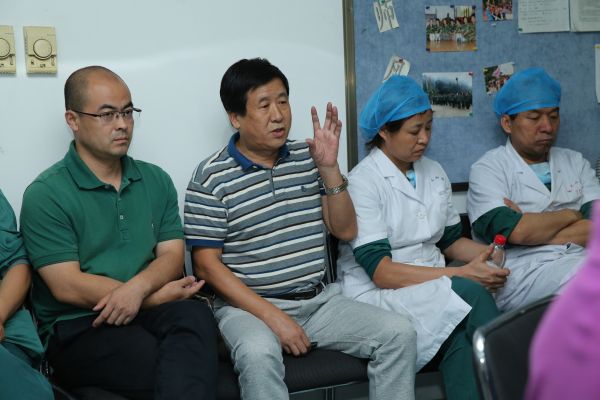 上届党支部书记刘鹏斌教授发言.jpg