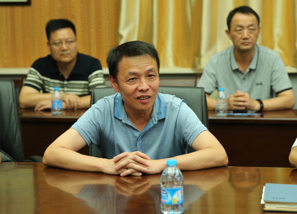 副院长李文典致欢送词.jpg 副院长李文典致欢送词.jpg