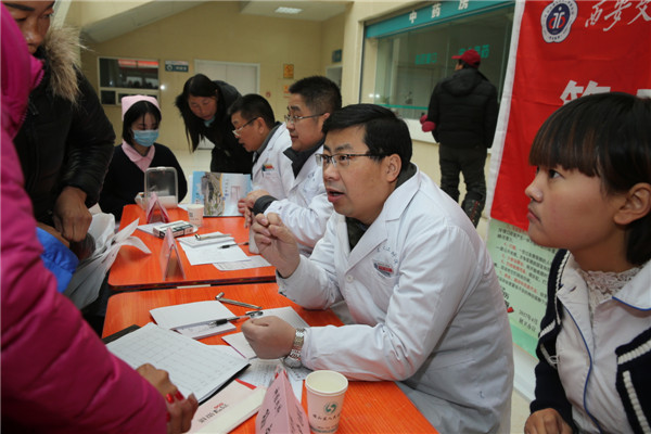 11.神经内科孙宏副教授义诊.JPG