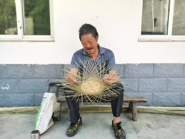 刘瑞银1_副本.jpg