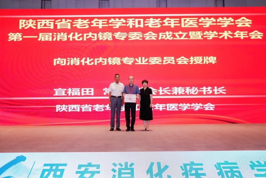 984图片1.jpg