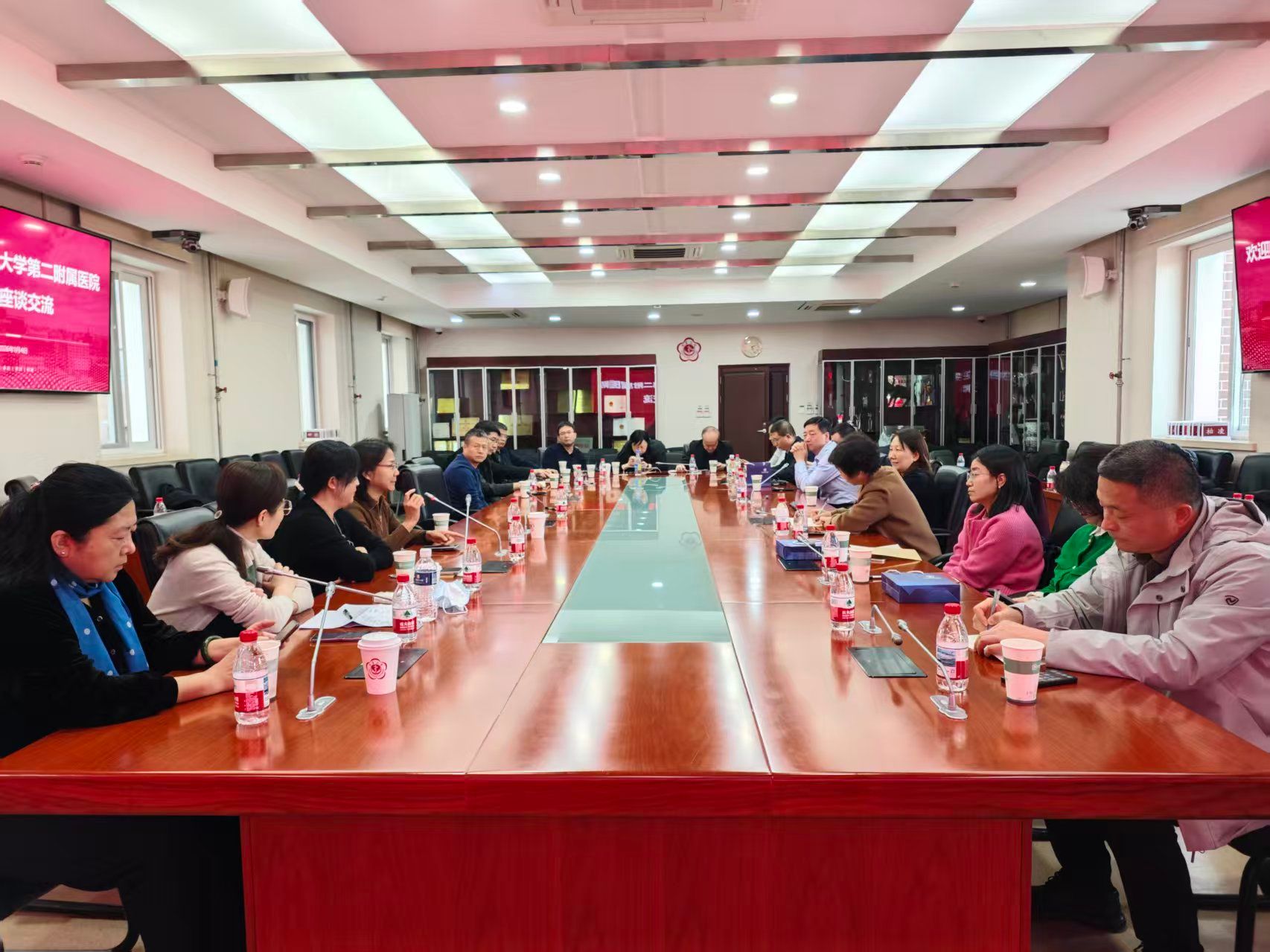 总结会.jpg 总结会.jpg