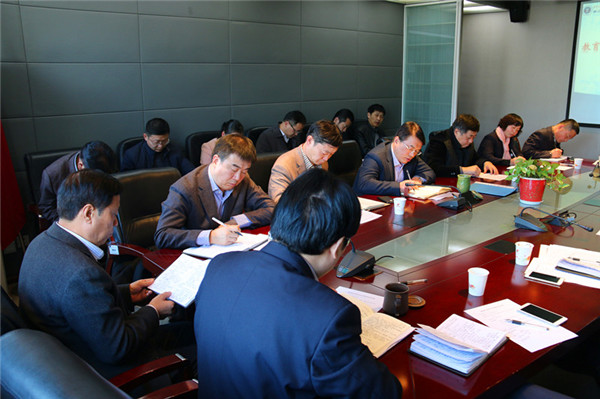 我院传达教育部视频会和党风廉政建设工作有关会议精神3.JPG