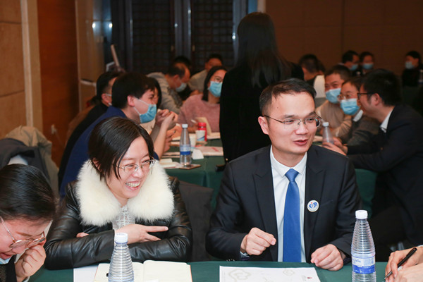 bc16b5b6381d3ba7a0ea4511938615e_副本.jpg