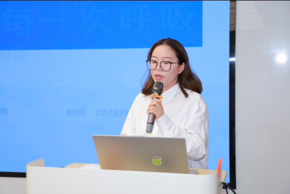吕晓婉.jpg