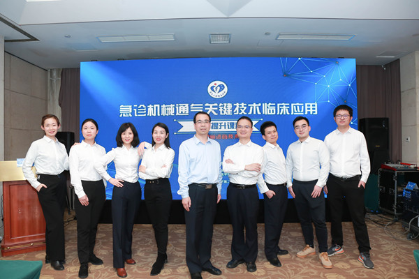 4390adef9afc1fbc1fba1c4eb046eb3_副本.jpg