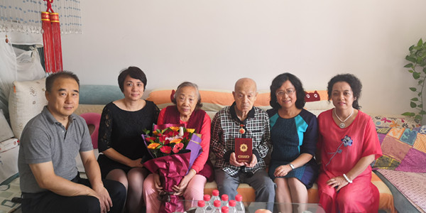微信图片_20190929202319_副本.jpg