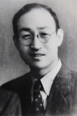 8.马载坤-国立西北大学医学院附设医院代理院长--外科学副教授--1948.12——1949.jpg 8.马载坤-国立西北大学医学院附设医院代理院长--外科学副教授--1948.12——1949.jpg
