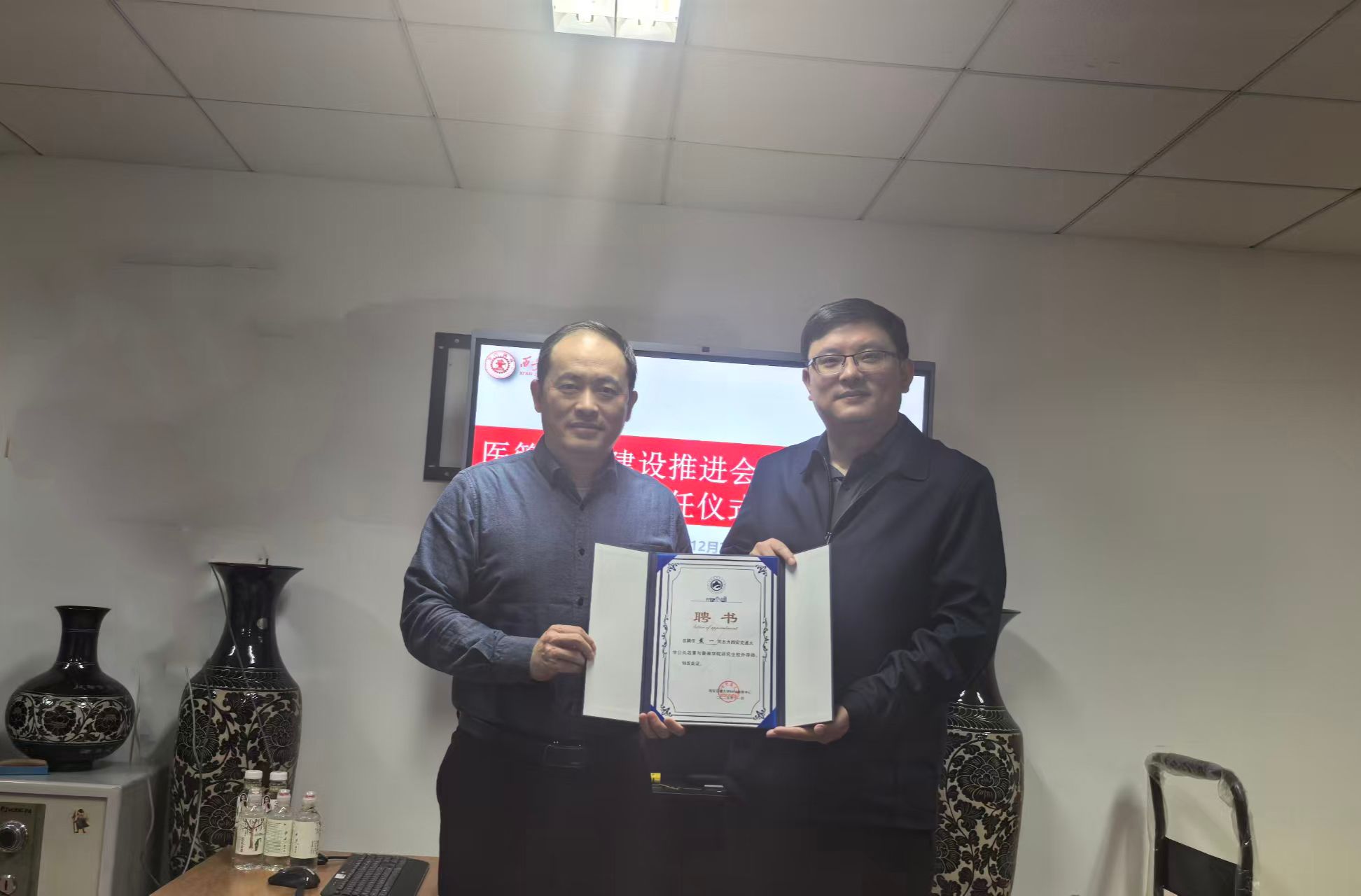 a0440522bf76fc318416552d11251c4c2.jpg a0440522bf76fc318416552d11251c4c2.jpg