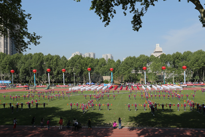 团体操表演.JPG