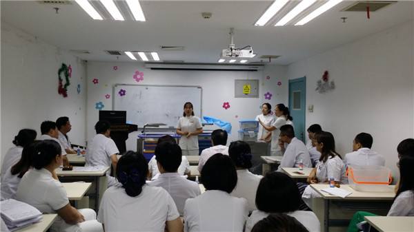 急救培训现场.jpg 急救培训现场.jpg