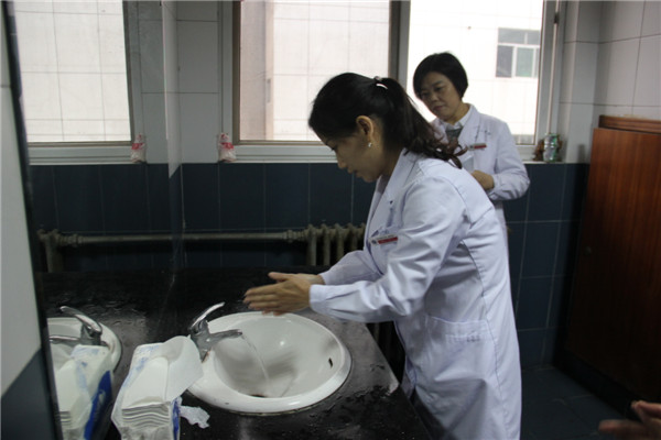 手卫生比赛现场（1）.JPG