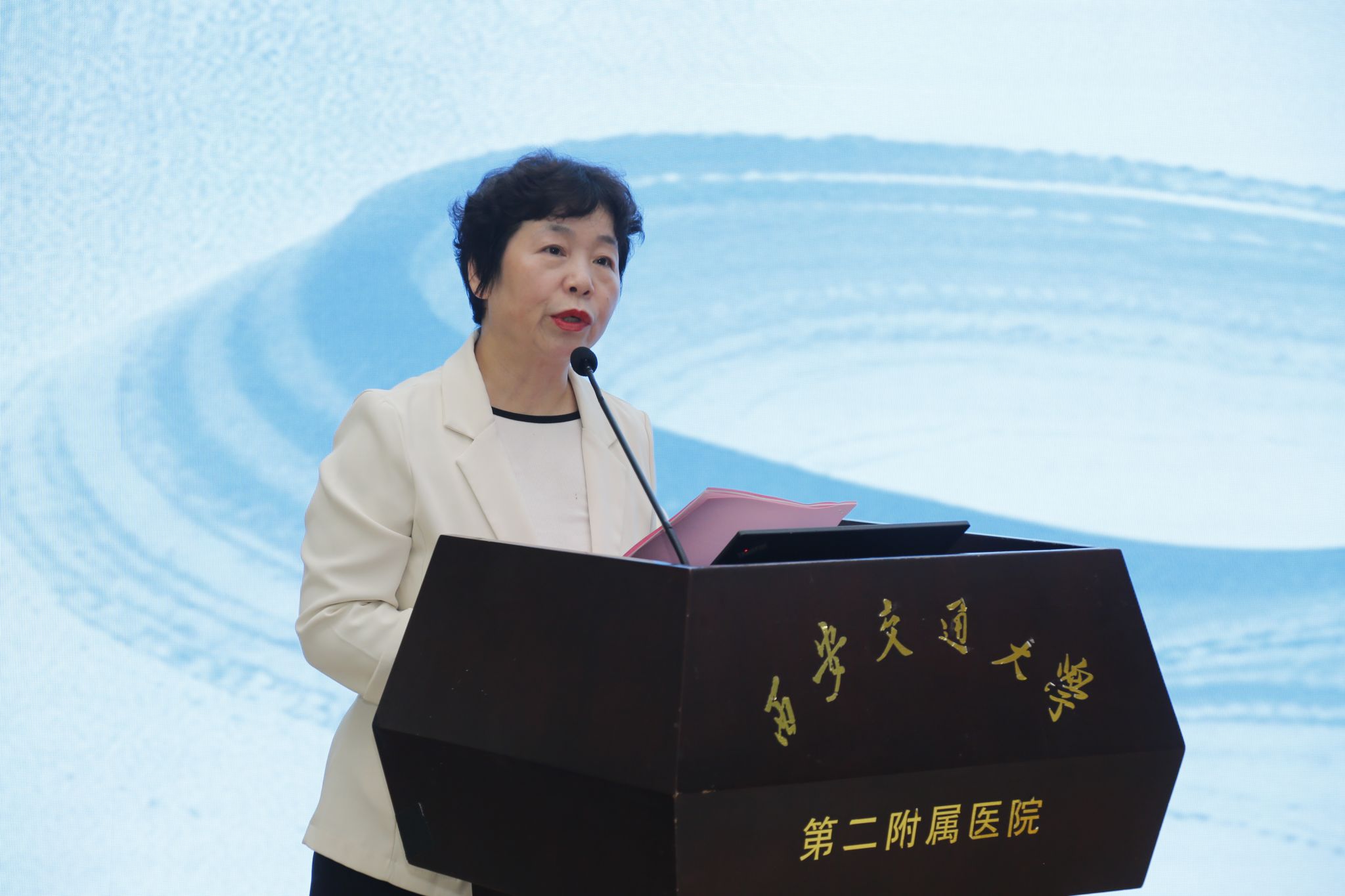 党书记.JPG 党书记.JPG