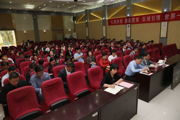 AK7R7215.JPG AK7R7215.JPG